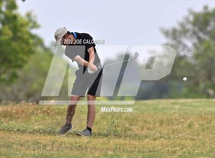 Thumbnail 2 in UIL 1A Boys State Golf Tournament Finals photogallery.