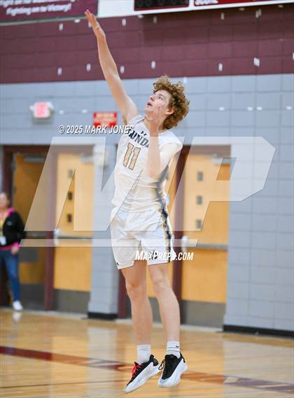 Thumbnail 3 in Mountain Ridge vs. Desert Vista (AIA 6A Play-In) photogallery.