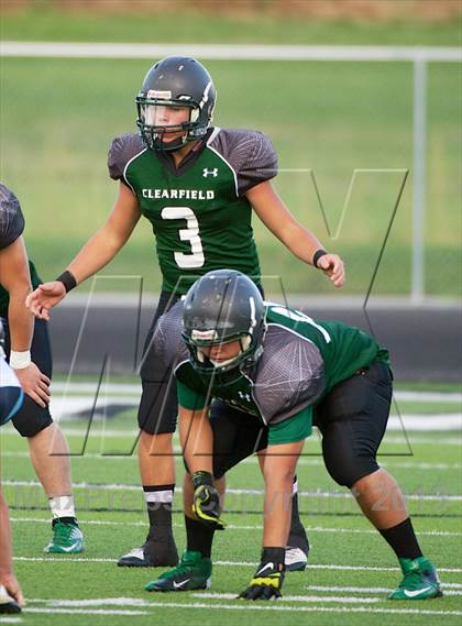 Thumbnail 3 in Layton vs. Clearfield photogallery.