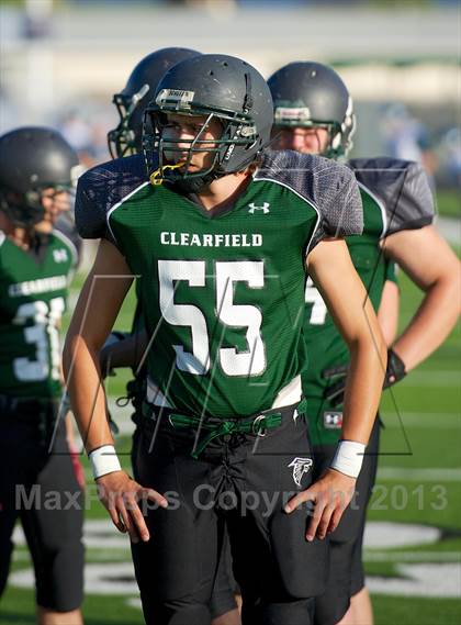 Thumbnail 3 in Layton vs. Clearfield photogallery.