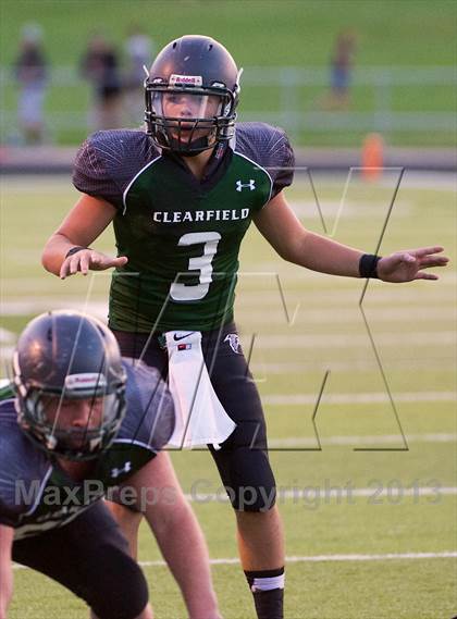 Thumbnail 3 in Layton vs. Clearfield photogallery.