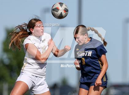 Thumbnail 1 in Lee's Summit vs. Liberty North (MSHSAA Class 4 Quarterfinal) photogallery.