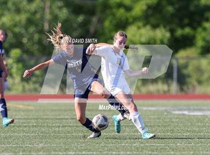 Thumbnail 1 in Lee's Summit vs. Liberty North (MSHSAA Class 4 Quarterfinal) photogallery.