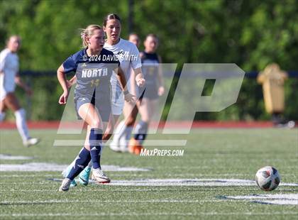 Thumbnail 2 in Lee's Summit vs. Liberty North (MSHSAA Class 4 Quarterfinal) photogallery.