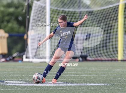 Thumbnail 1 in Lee's Summit vs. Liberty North (MSHSAA Class 4 Quarterfinal) photogallery.