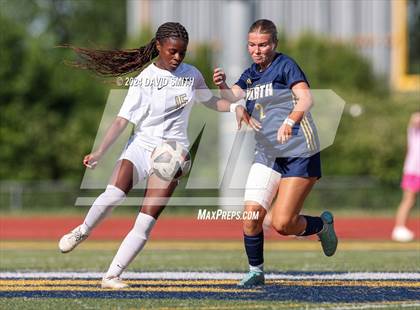 Thumbnail 3 in Lee's Summit vs. Liberty North (MSHSAA Class 4 Quarterfinal) photogallery.