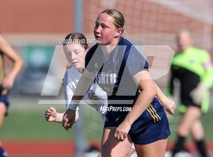 Thumbnail 2 in Lee's Summit vs. Liberty North (MSHSAA Class 4 Quarterfinal) photogallery.