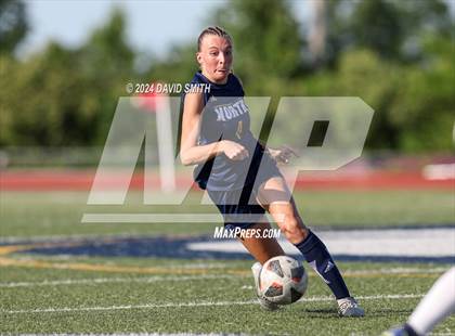 Thumbnail 3 in Lee's Summit vs. Liberty North (MSHSAA Class 4 Quarterfinal) photogallery.