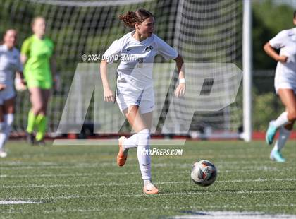 Thumbnail 2 in Lee's Summit vs. Liberty North (MSHSAA Class 4 Quarterfinal) photogallery.
