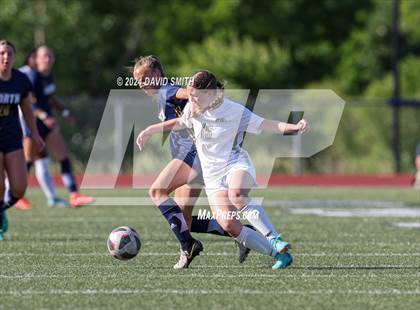 Thumbnail 2 in Lee's Summit vs. Liberty North (MSHSAA Class 4 Quarterfinal) photogallery.