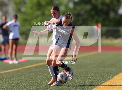 Thumbnail 3 in Lee's Summit vs. Liberty North (MSHSAA Class 4 Quarterfinal) photogallery.