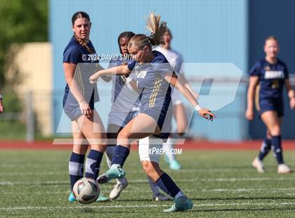 Thumbnail 3 in Lee's Summit vs. Liberty North (MSHSAA Class 4 Quarterfinal) photogallery.