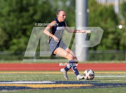 Thumbnail 1 in Lee's Summit vs. Liberty North (MSHSAA Class 4 Quarterfinal) photogallery.