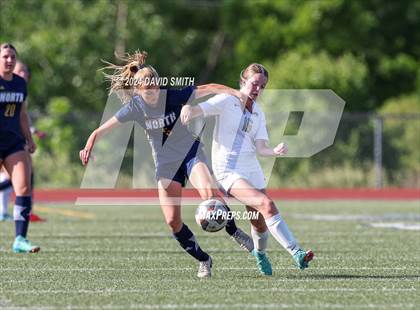 Thumbnail 2 in Lee's Summit vs. Liberty North (MSHSAA Class 4 Quarterfinal) photogallery.