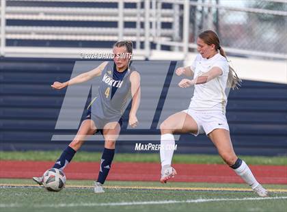 Thumbnail 1 in Lee's Summit vs. Liberty North (MSHSAA Class 4 Quarterfinal) photogallery.