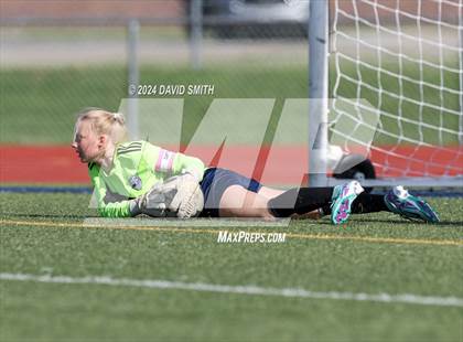 Thumbnail 1 in Lee's Summit vs. Liberty North (MSHSAA Class 4 Quarterfinal) photogallery.