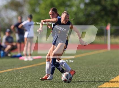 Thumbnail 1 in Lee's Summit vs. Liberty North (MSHSAA Class 4 Quarterfinal) photogallery.
