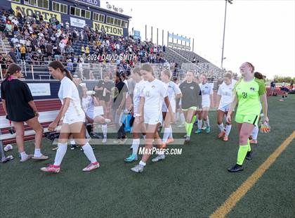 Thumbnail 3 in Lee's Summit vs. Liberty North (MSHSAA Class 4 Quarterfinal) photogallery.