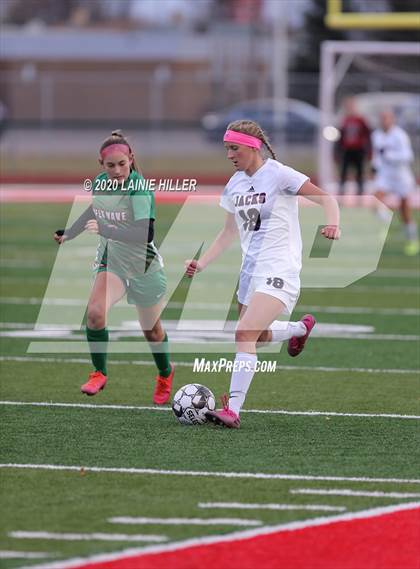Thumbnail 2 in Bemidji vs East Grand Forks (MSHSL 8A Quarterfinal) photogallery.