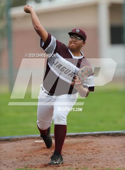 Thumbnail 3 in Desert View @ Sahuaro photogallery.