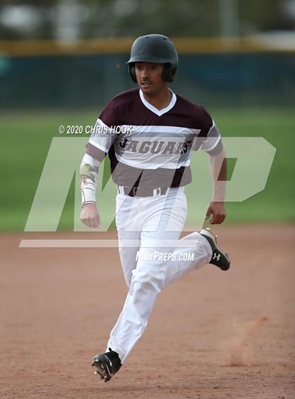 Thumbnail 3 in Desert View @ Sahuaro photogallery.