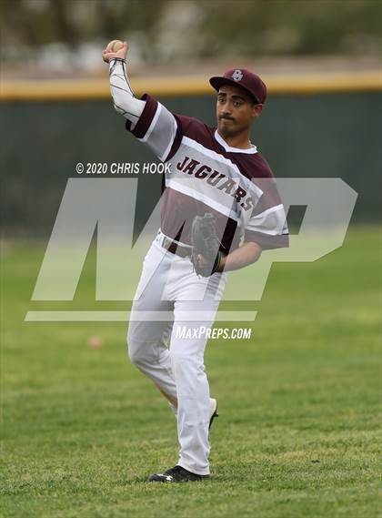 Thumbnail 1 in Desert View @ Sahuaro photogallery.