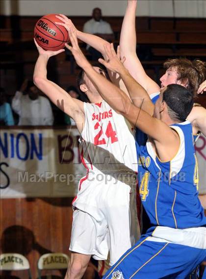 Thumbnail 3 in Del Campo vs. San Juan (Kendall Arnett Invitational) photogallery.