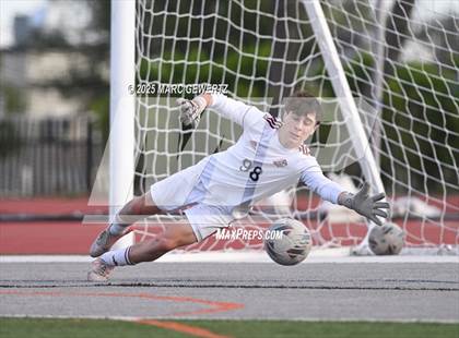 Thumbnail 2 in JSerra Catholic vs. Loyola (CIF-SS Open Division Final) photogallery.