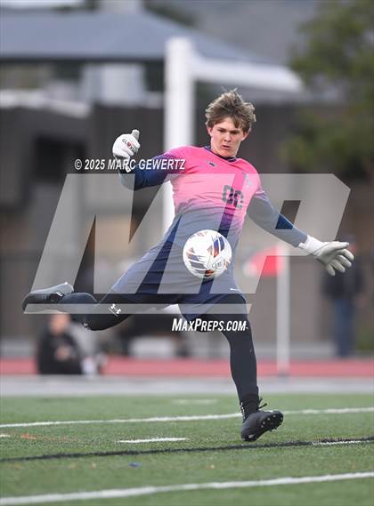 Thumbnail 3 in JSerra Catholic vs. Loyola (CIF-SS Open Division Final) photogallery.