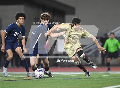 Thumbnail 2 in JSerra Catholic vs. Loyola (CIF-SS Open Division Final) photogallery.