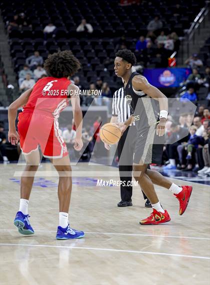Thumbnail 1 in St. John Bosco vs Mater Dei (Trinity-Mission League Showcase) photogallery.