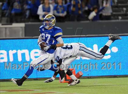 Thumbnail 1 in Bellarmine vs. Santa Margarita (CIF State D1 Final) photogallery.