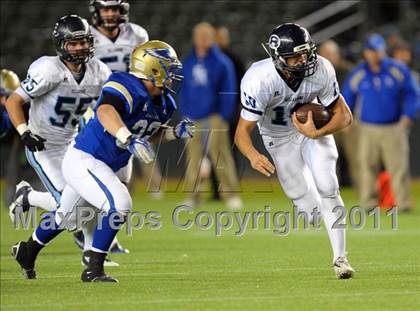 Thumbnail 3 in Bellarmine vs. Santa Margarita (CIF State D1 Final) photogallery.