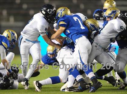 Thumbnail 3 in Bellarmine vs. Santa Margarita (CIF State D1 Final) photogallery.