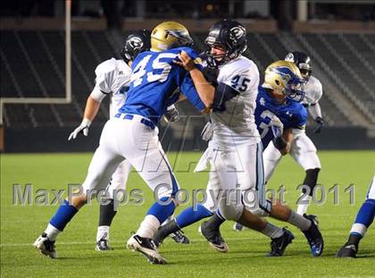 Thumbnail 3 in Bellarmine vs. Santa Margarita (CIF State D1 Final) photogallery.