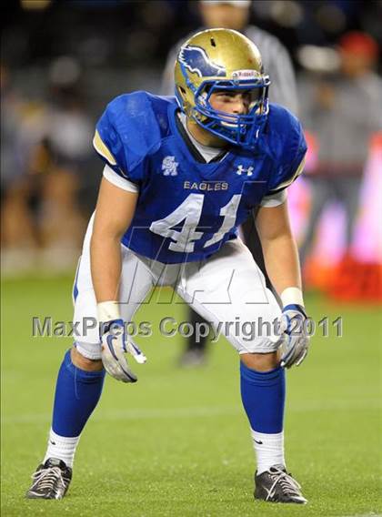 Thumbnail 2 in Bellarmine vs. Santa Margarita (CIF State D1 Final) photogallery.