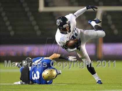Thumbnail 3 in Bellarmine vs. Santa Margarita (CIF State D1 Final) photogallery.