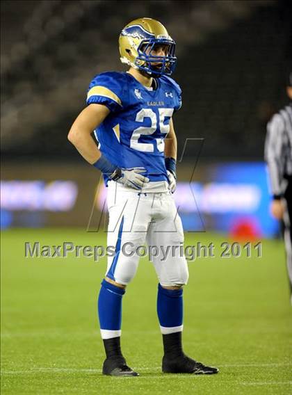 Thumbnail 3 in Bellarmine vs. Santa Margarita (CIF State D1 Final) photogallery.