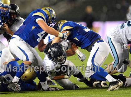 Thumbnail 2 in Bellarmine vs. Santa Margarita (CIF State D1 Final) photogallery.
