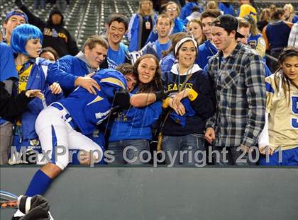 Thumbnail 2 in Bellarmine vs. Santa Margarita (CIF State D1 Final) photogallery.