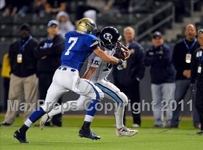 Thumbnail 1 in Bellarmine vs. Santa Margarita (CIF State D1 Final) photogallery.