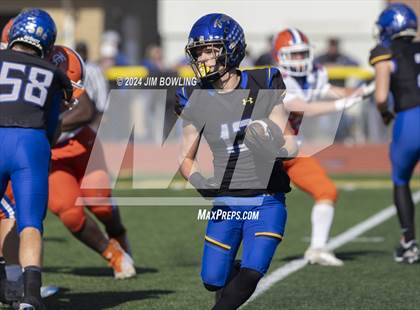 Thumbnail 2 in Maroa-Forsyth vs St. Teresa (IHSA 2A Round 1) photogallery.