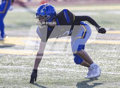 Thumbnail 3 in Maroa-Forsyth vs St. Teresa (IHSA 2A Round 1) photogallery.