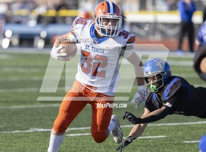 Thumbnail 2 in Maroa-Forsyth vs St. Teresa (IHSA 2A Round 1) photogallery.