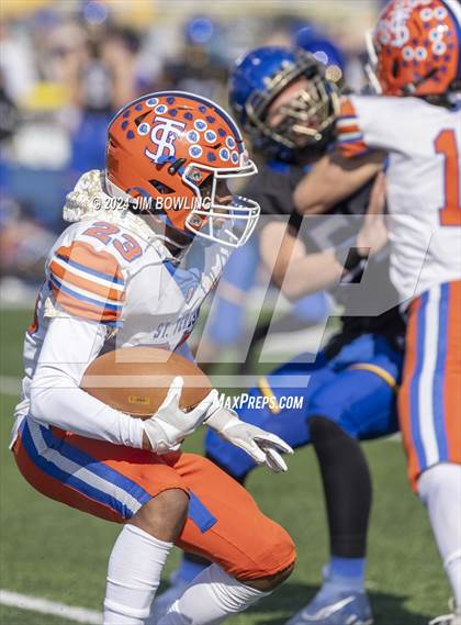Thumbnail 2 in Maroa-Forsyth vs St. Teresa (IHSA 2A Round 1) photogallery.