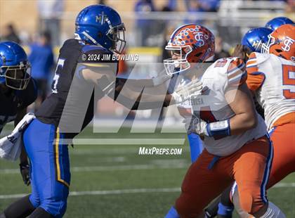 Thumbnail 3 in Maroa-Forsyth vs St. Teresa (IHSA 2A Round 1) photogallery.