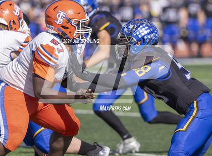 Thumbnail 1 in Maroa-Forsyth vs St. Teresa (IHSA 2A Round 1) photogallery.