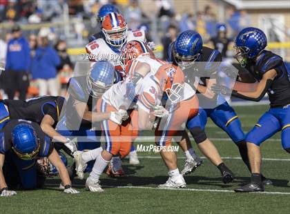 Thumbnail 1 in Maroa-Forsyth vs St. Teresa (IHSA 2A Round 1) photogallery.