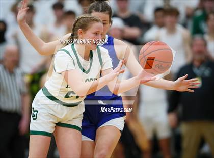 Thumbnail 2 in Rochester vs. Lake Orion (MHSAA District Final) photogallery.