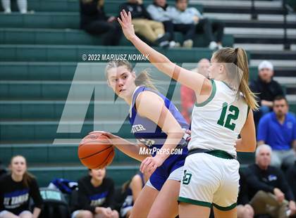 Thumbnail 3 in Rochester vs. Lake Orion (MHSAA District Final) photogallery.